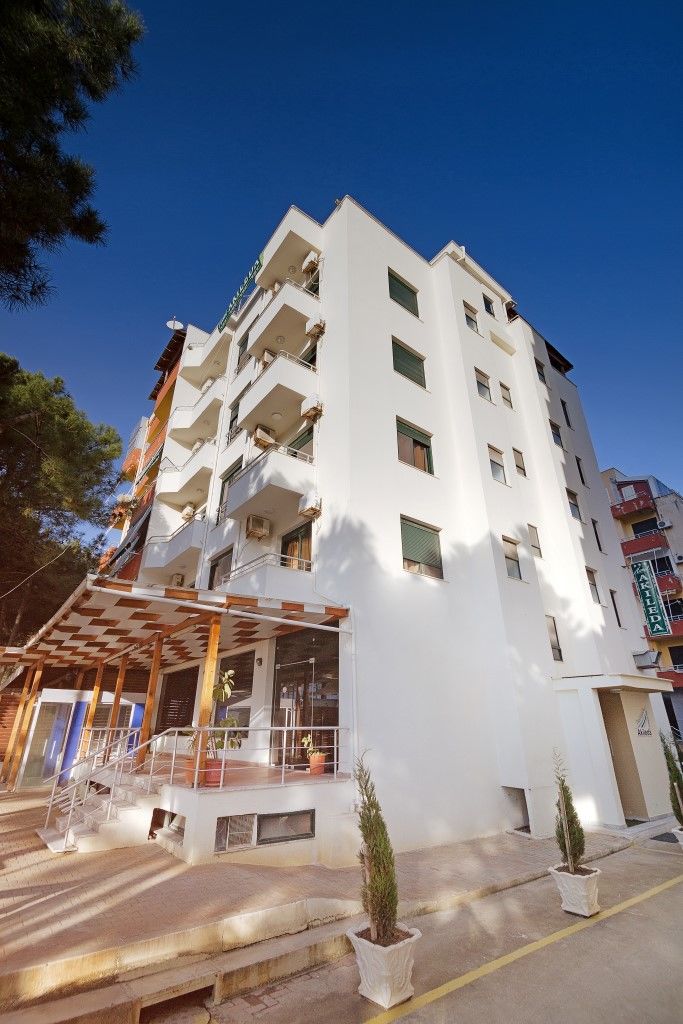 Akileda Hotel Kryemëdhenji Exterior foto